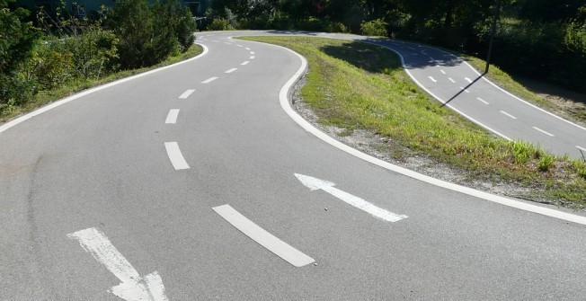 Types of Road Markings in Akeld
